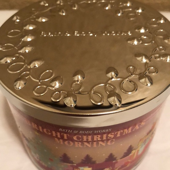 NWT Bath & Body Works Bright Christmas Morning 3 wick candle. Beautiful Lid. - Picture 2 of 8